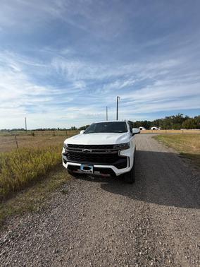 White 2022 Chevrolet Suburban Z71
