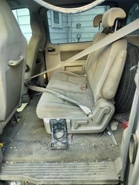 Beige 2007 Ford Freestar SE