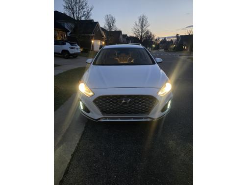 2018 Hyundai SONATA SE