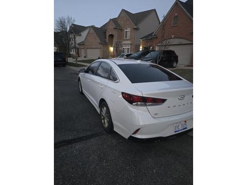 2018 Hyundai SONATA SE