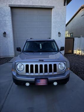 Silver 2015 Jeep Patriot Altitude