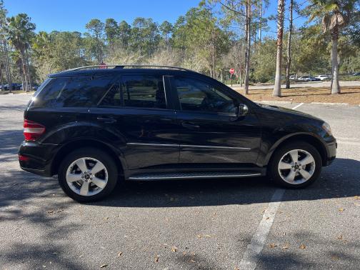 Photo 1 of 16 of 2009 Mercedes-Benz M-Class ML 350 4MATIC