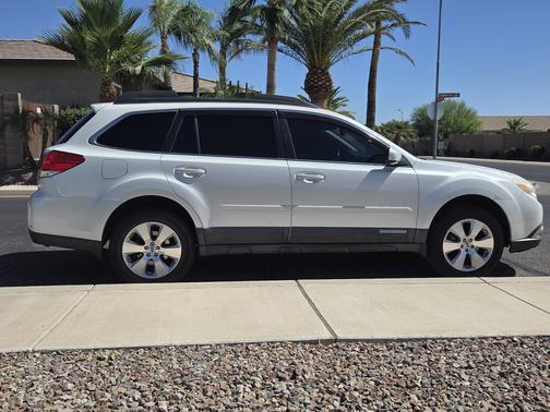 2012 Subaru Outback 3.6R Limited