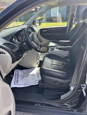 2014 Chrysler Town & Country Touring