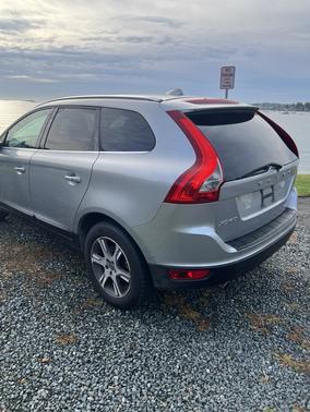 Silver 2013 Volvo XC60 T6