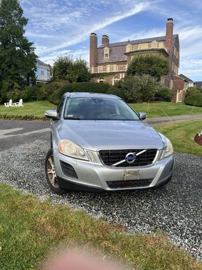 Silver 2013 Volvo XC60 T6
