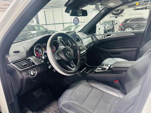 White 2017 Mercedes-Benz GLE 350 4MATIC