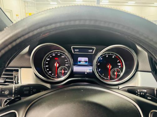 White 2017 Mercedes-Benz GLE 350 4MATIC
