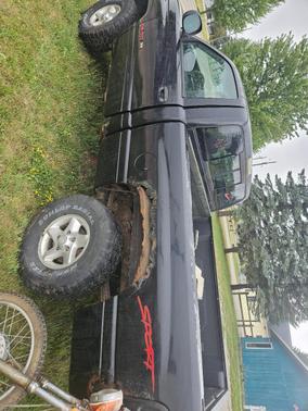 Black 1998 Dodge Ram 1500 Base