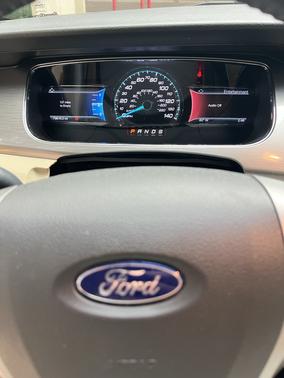 2014 Ford Taurus SEL