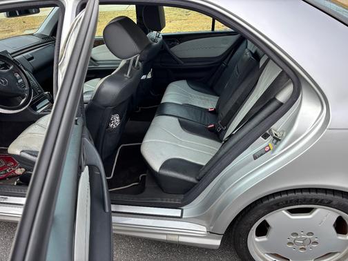 2001 Mercedes-Benz E-Class E55 AMG