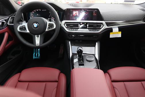 Gray 2023 BMW M440 i