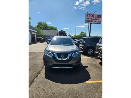 Gray 2018 Nissan Rogue S