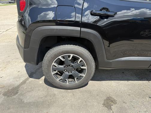 Black 2023 Jeep Renegade Trailhawk