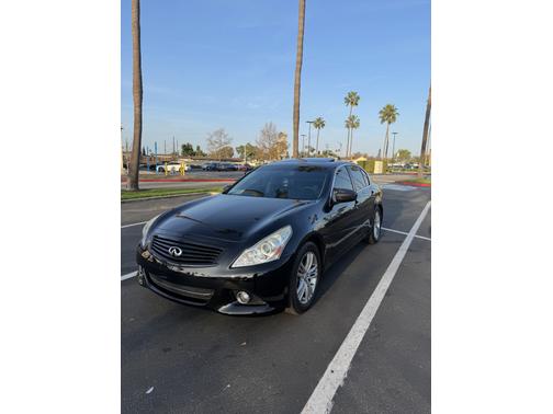 2012 INFINITI G37 Journey