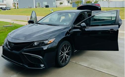 2023 Toyota Camry SE Nightshade