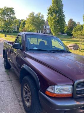 Red 2002 Dodge Dakota Base