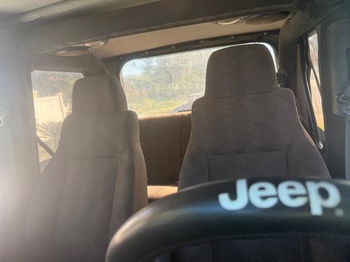 2004 Jeep Wrangler SE