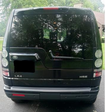 Black 2014 Land Rover LR4 HSE