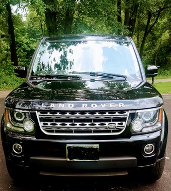 Black 2014 Land Rover LR4 HSE