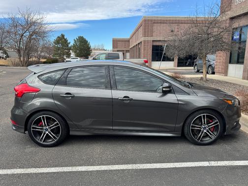 2016 Ford Focus ST Base