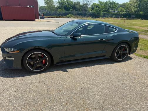 Green 2019 Ford Mustang Bullitt