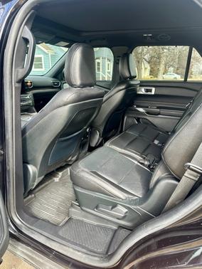 Black 2020 Ford Explorer Limited