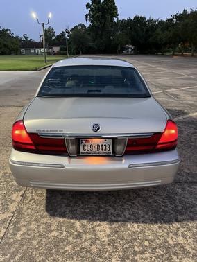 Gray 2004 Mercury Grand Marquis GS