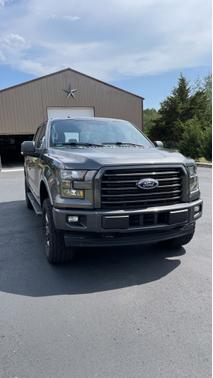 Photo 3 of 16 of 2017 Ford F-150 XLT