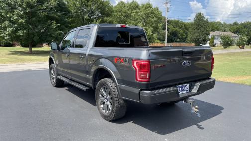 Photo 4 of 16 of 2017 Ford F-150 XLT