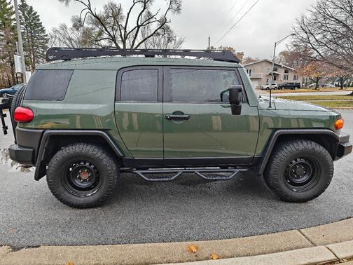 2011 Toyota FJ Cruiser Base
