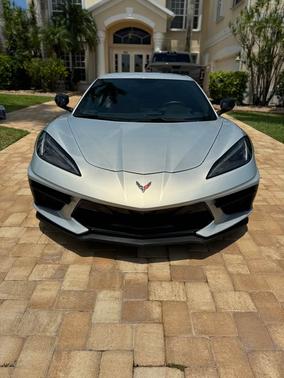 2022 Chevrolet Corvette Stingray w/1LT
