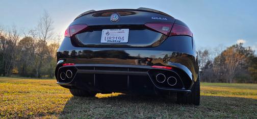 2017 Alfa Romeo Giulia Quadrifoglio