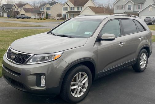 2015 Kia Sorento LX
