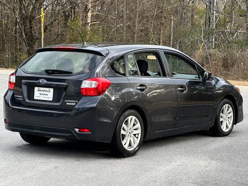 2015 Subaru Impreza 2.0i Premium