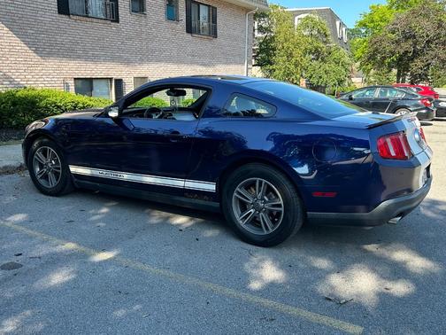 Blue 2012 Ford Mustang V6 Premium