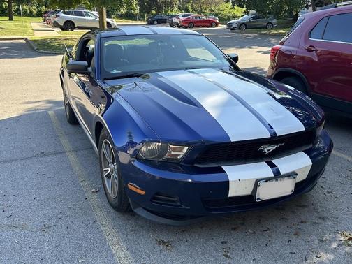 Blue 2012 Ford Mustang V6 Premium