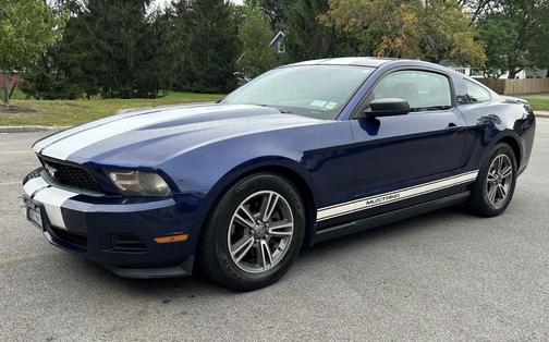 Blue 2012 Ford Mustang V6 Premium
