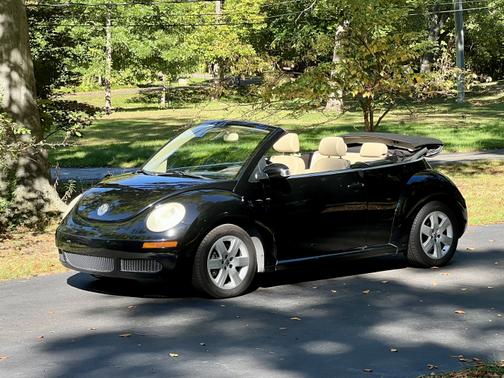2007 Volkswagen New Beetle 2.5