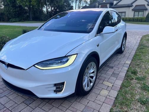 2020 Tesla Model X Long Range