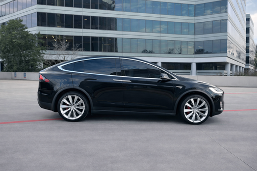 2016 Tesla Model X P90D