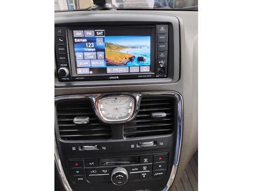 2015 Chrysler Town & Country Touring