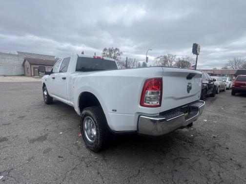 2024 RAM 3500 Tradesman