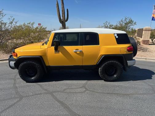 2008 Toyota FJ Cruiser Base