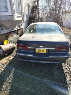 1993 Chevrolet Caprice Classic Base