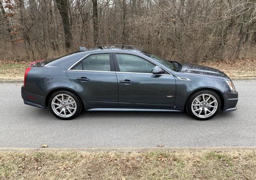 2009 Cadillac CTS-V Base