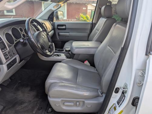 2013 Toyota Sequoia Limited