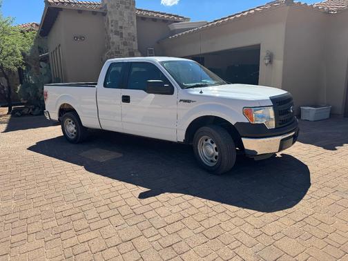 White 2014 Ford F-150 XL