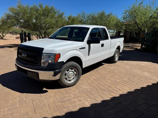 White 2014 Ford F-150 XL