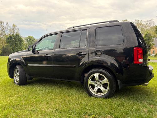 Black 2013 Honda Pilot EX-L